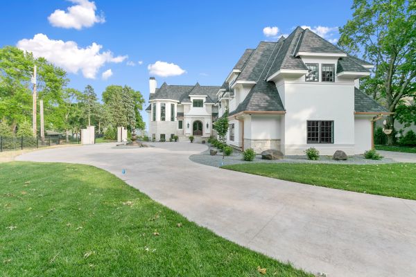 Cost of Concrete Driveway Installation in Baton Rouge
