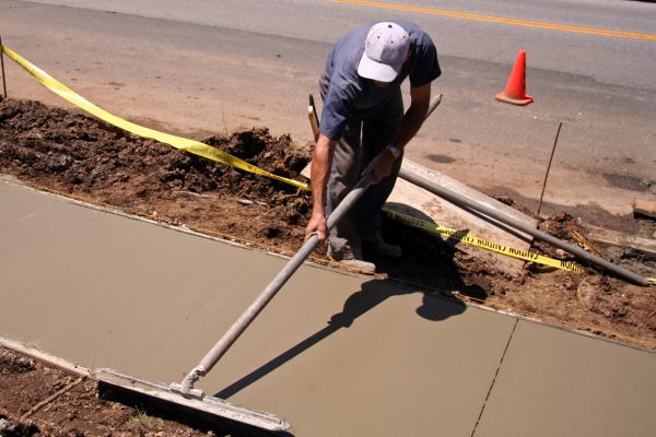 Cost of Sidewalk Building in Baton Rouge