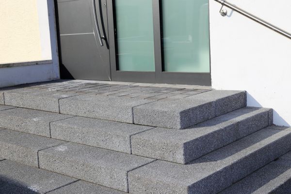 Cost of Custom Steps Installation in Baton Rouge